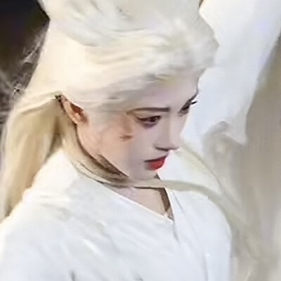 鞠婧祎