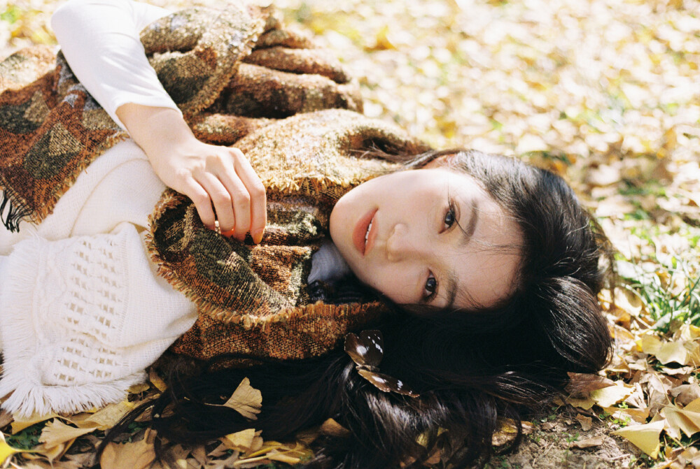 杭州的银杏
出镜@培根土豆贝果
摄影@一颗大鱼丸O