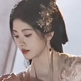 鞠婧祎