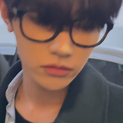 章昊