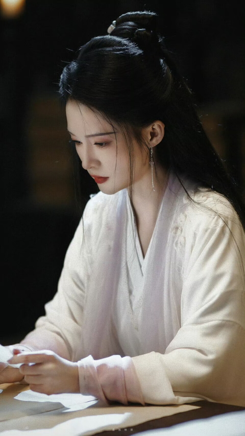 李沁｜七夜雪 薛紫夜 ​​​
cr@虚拟映射