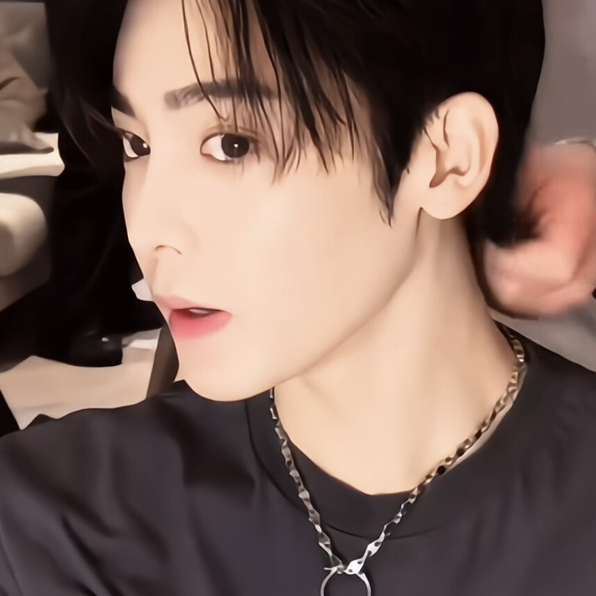 侯明昊
