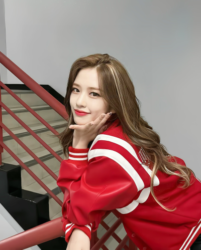 BY爱喝可乐的古娜小姐 韩国 安宥真