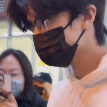 这下香港人Kevin真回香港了