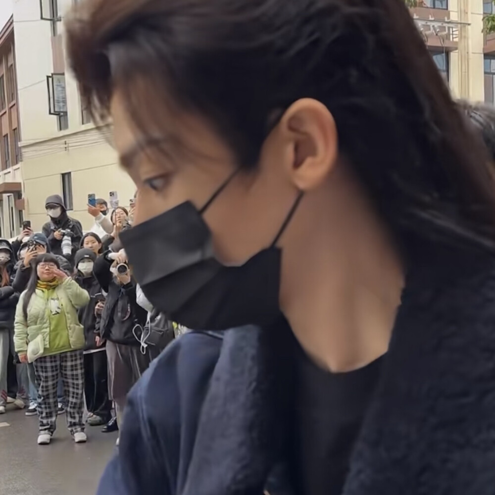 闫侯=侯 陆江来我们来拉郎好吗