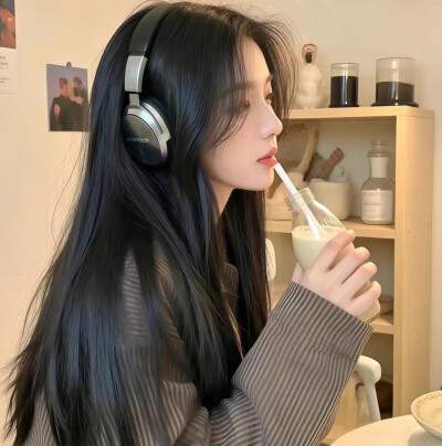 清冷气质女头