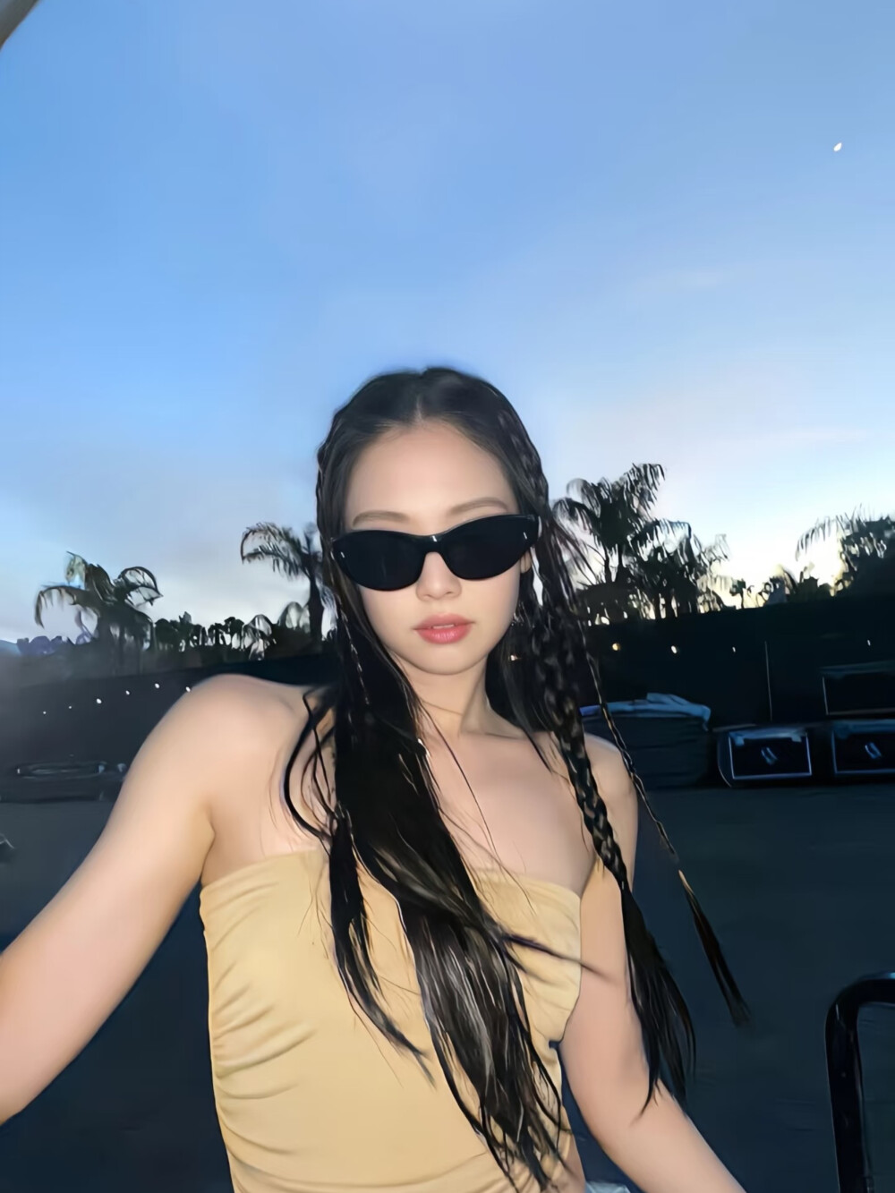 jennie高清头像壁纸