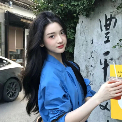 清冷气质女头