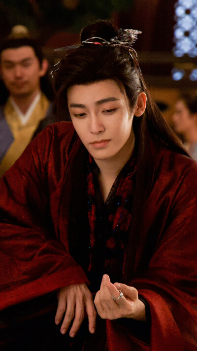 入青云 纪伯宰 侯明昊