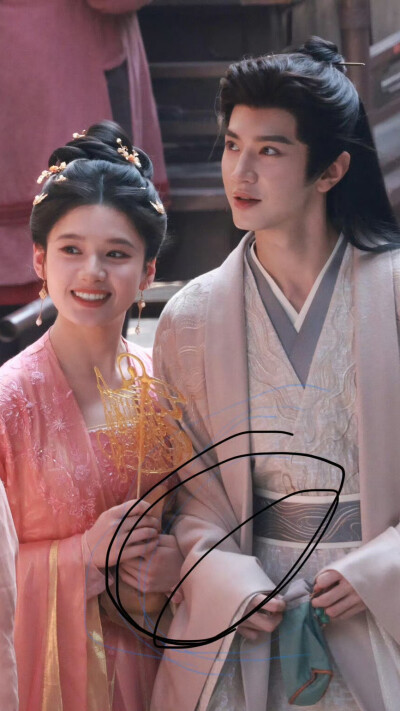 梦花廷 张婧仪