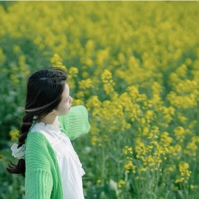 今天你换头像了吗，一组春天氛围的女头，赶紧换上