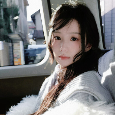 字不醉人人自醉