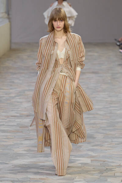 Alberta Ferretti S/S 2025 
