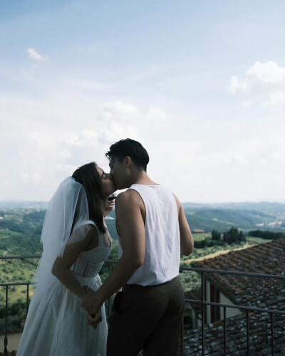 BY爱喝可乐的古娜小姐