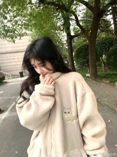 鞠婧祎壁纸