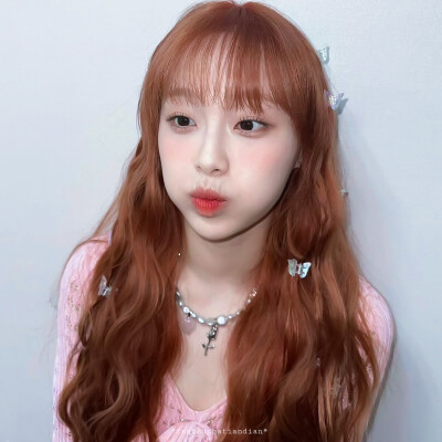 ᵀʰᵉ ᶠⁱʳˢᵗ ᵒⁿᵉ ᵒᵘᵗ ᵒᶠ ᵗʰᵉ ᵇⁱᵍ ʷⁱⁿᵈ ᶜᵃᵐᵉ ʰᵒᵐᵉ ʷⁱᵗʰ ᵐᵉ.