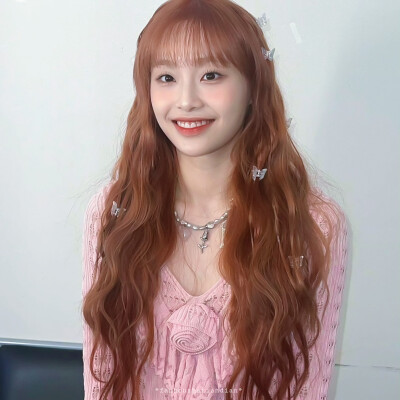 ᵀʰᵉ ᶠⁱʳˢᵗ ᵒⁿᵉ ᵒᵘᵗ ᵒᶠ ᵗʰᵉ ᵇⁱᵍ ʷⁱⁿᵈ ᶜᵃᵐᵉ ʰᵒᵐᵉ ʷⁱᵗʰ ᵐᵉ.