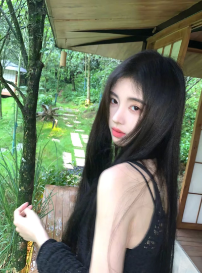 鞠婧祎壁纸