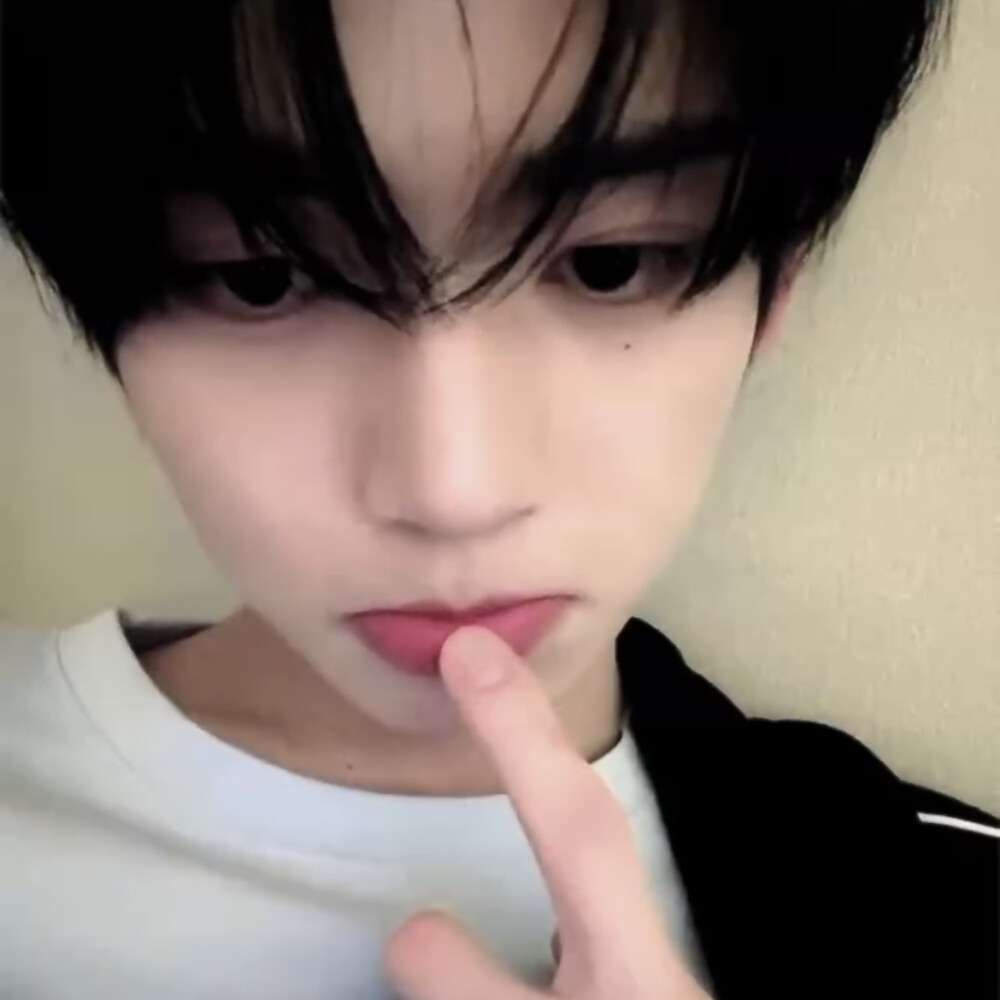 你反抗的样子很可爱