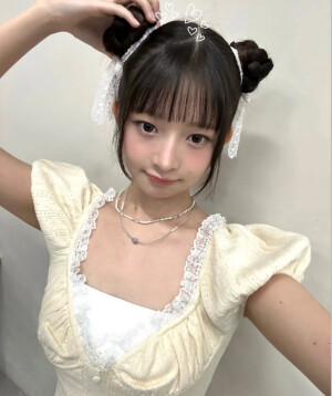 直井怜
没人能拒绝这个萌团子