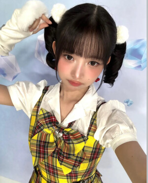 直井怜
没人能拒绝这个萌团子