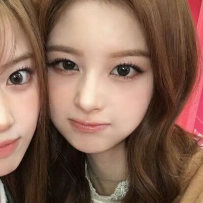 jiwoo yoona