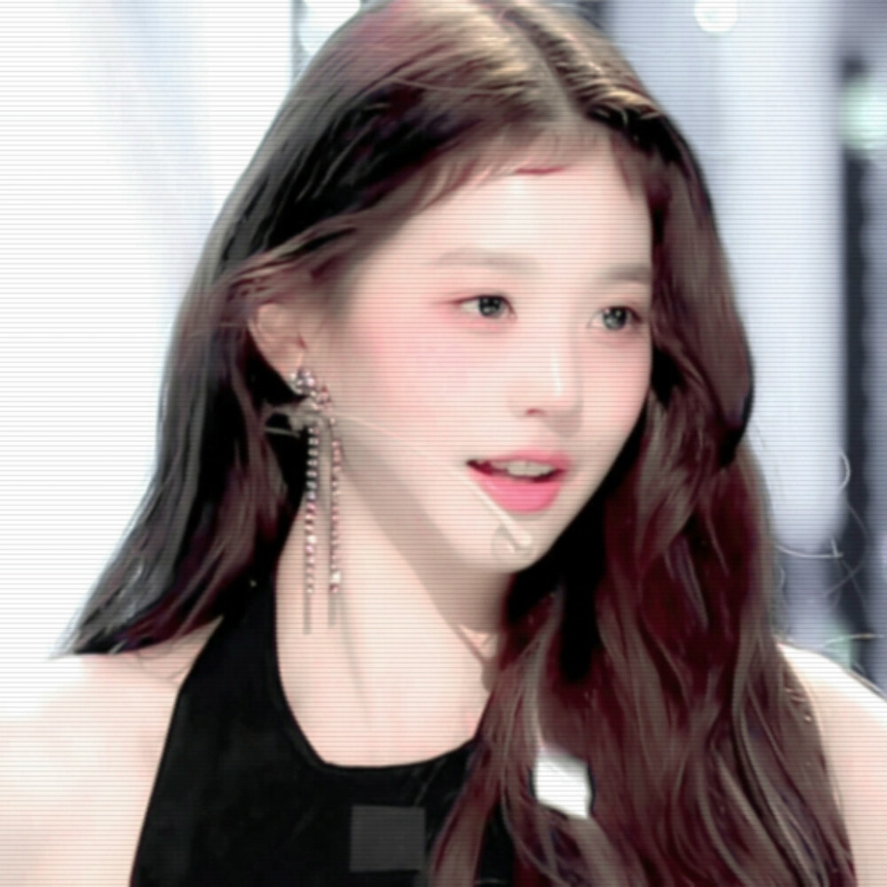 cr:江衿屿
⋯♡⋯⋯⋯♡⋯⋯⋯♡⋯⋯⋯♡⋯