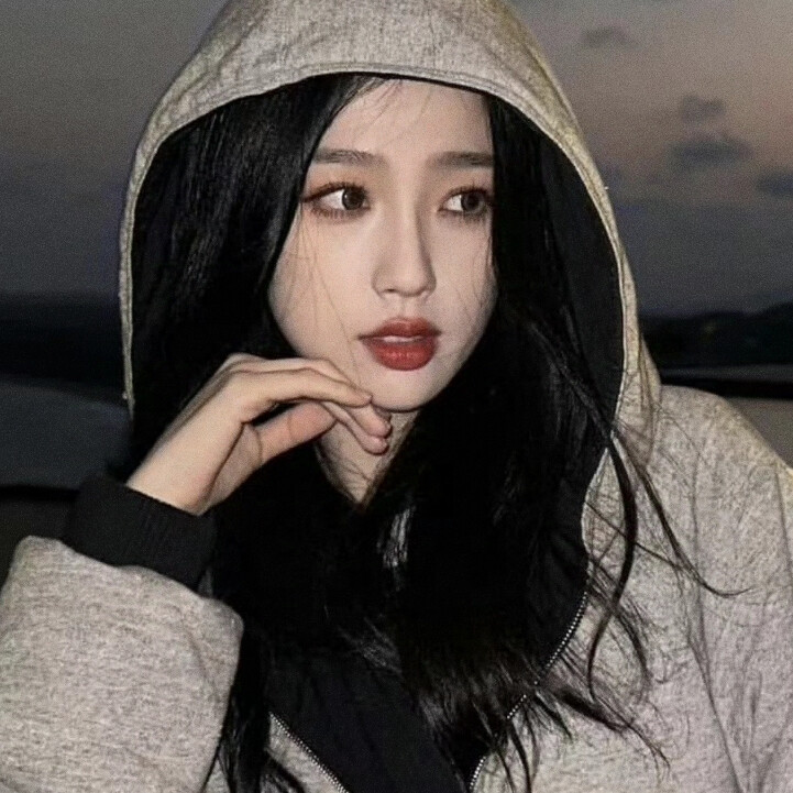 总以为谜一般难懂的我