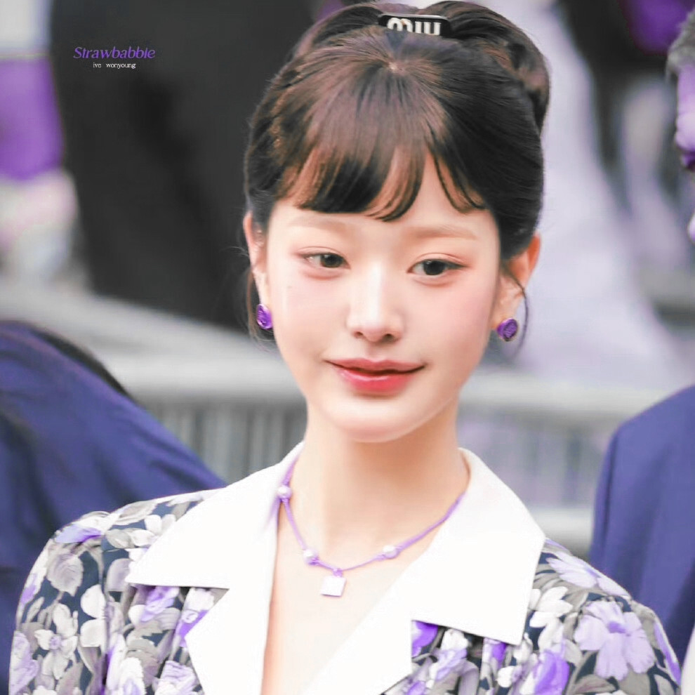 微调可二改
标°_Strawbabbie