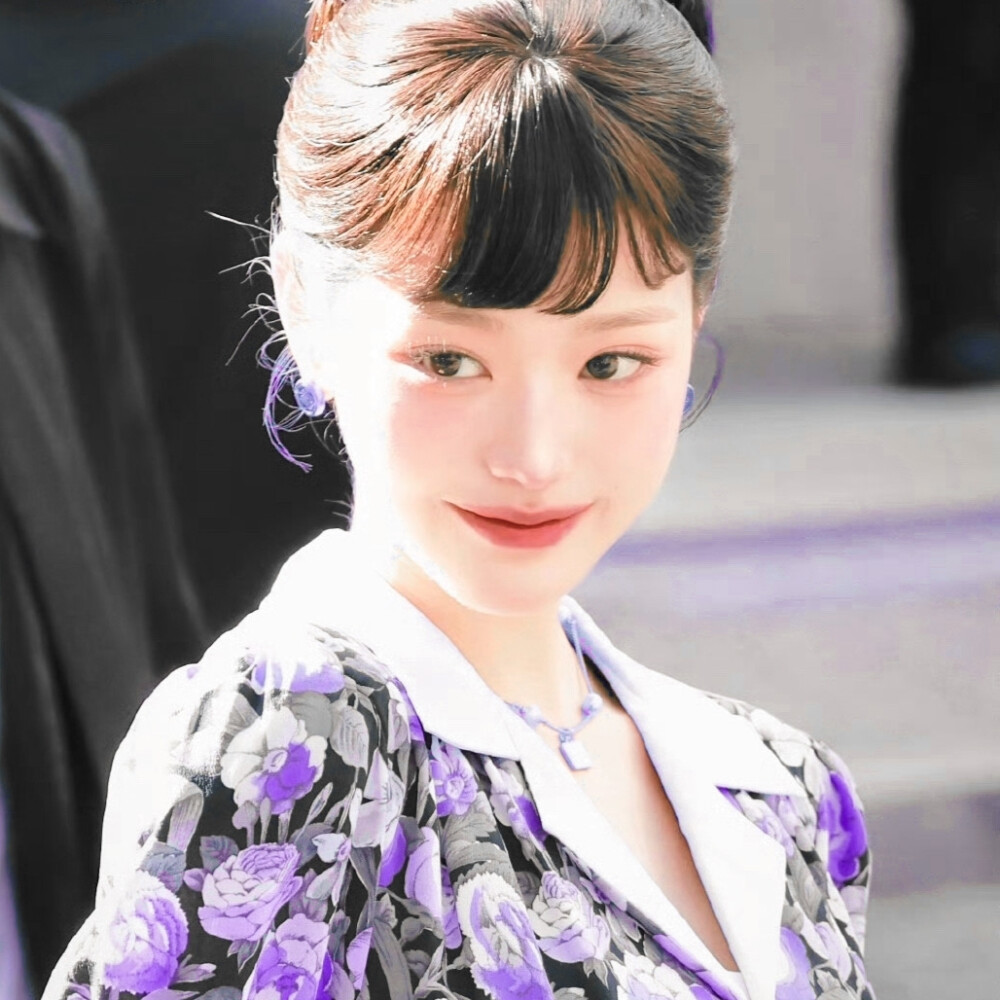 微调可二改
标°_Strawbabbie