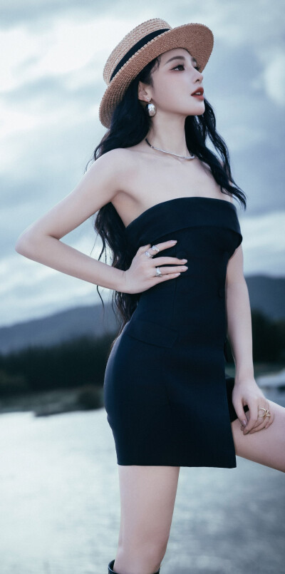 彭小苒