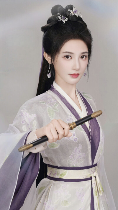 明月苍茫