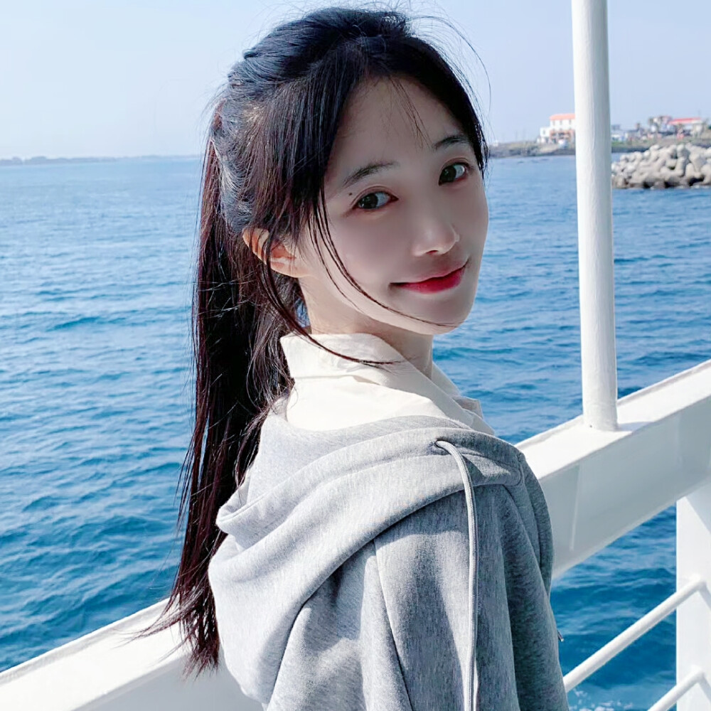 海边女头