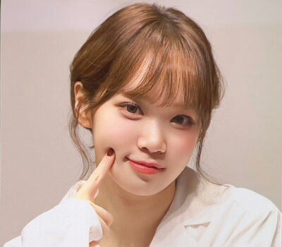 金采源 Chaewon