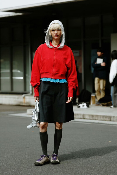 BY爱喝可乐的古娜小姐