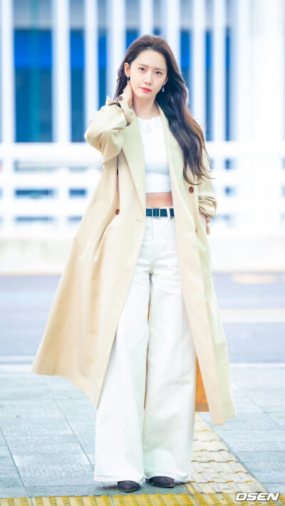 BY爱喝可乐的古娜小姐 韩国 林允儿