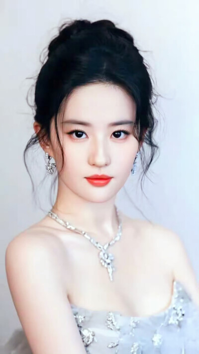 刘亦菲