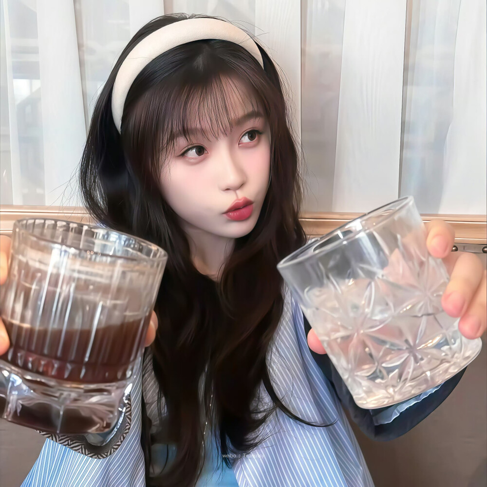 卫枝
#嘘国王在冬眠# ​​​