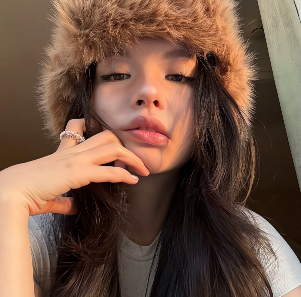 你的话语好中肯 不愿偏向我半分