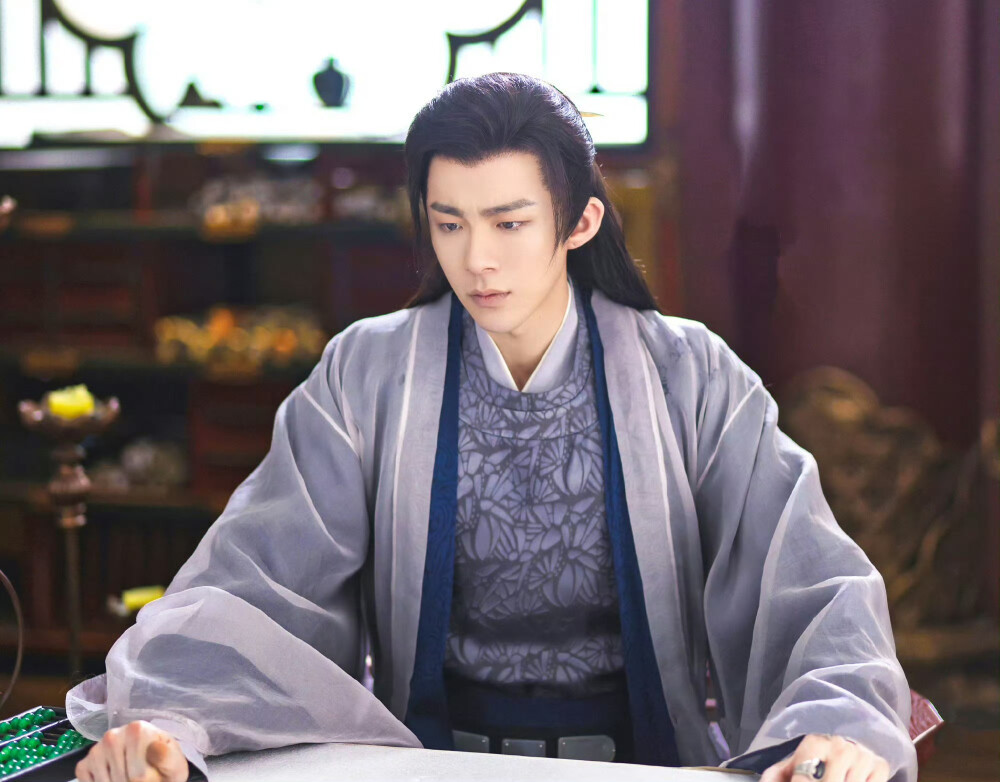 刘宇宁→洛铭西