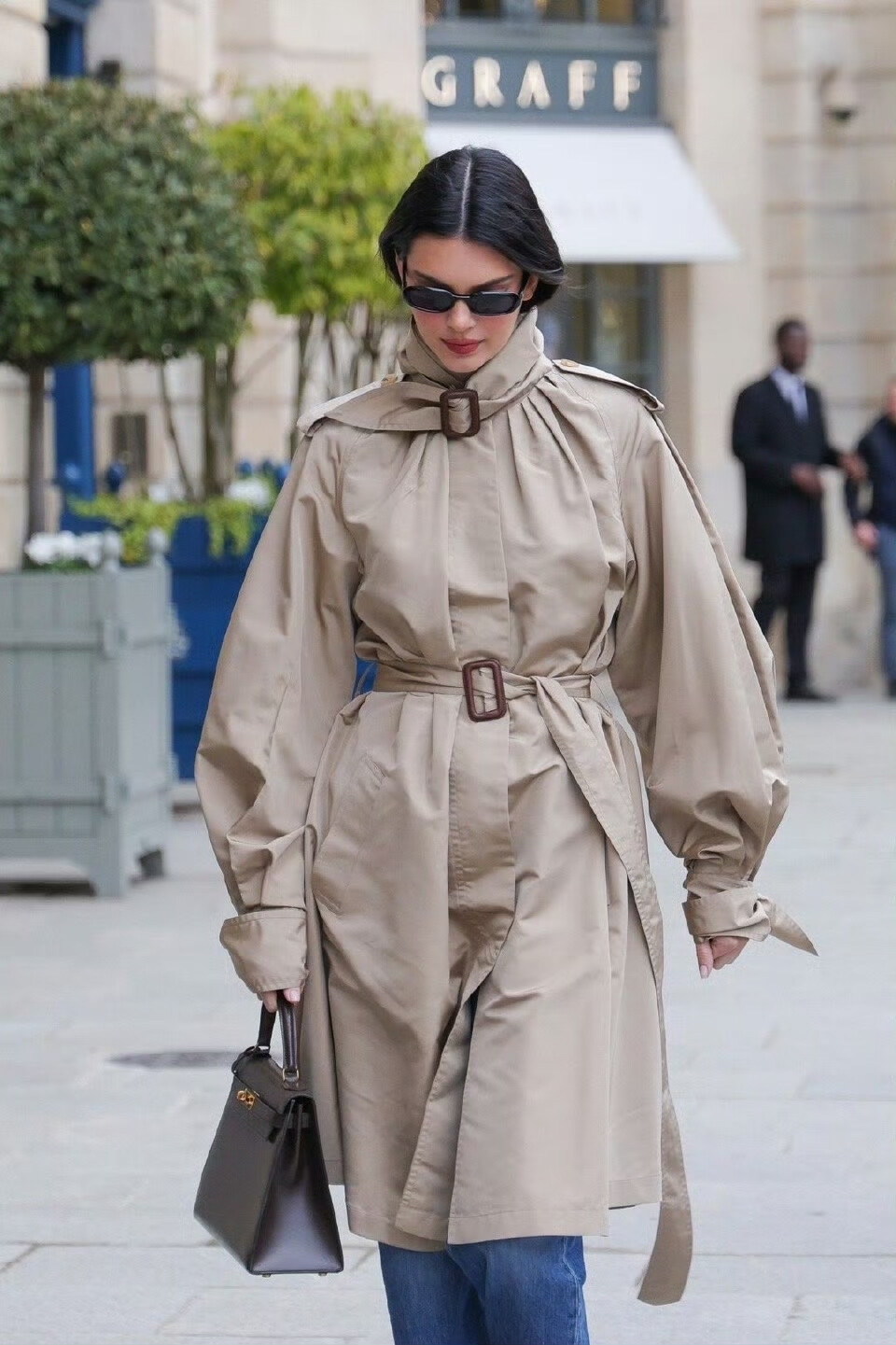 BY爱喝可乐的古娜小姐