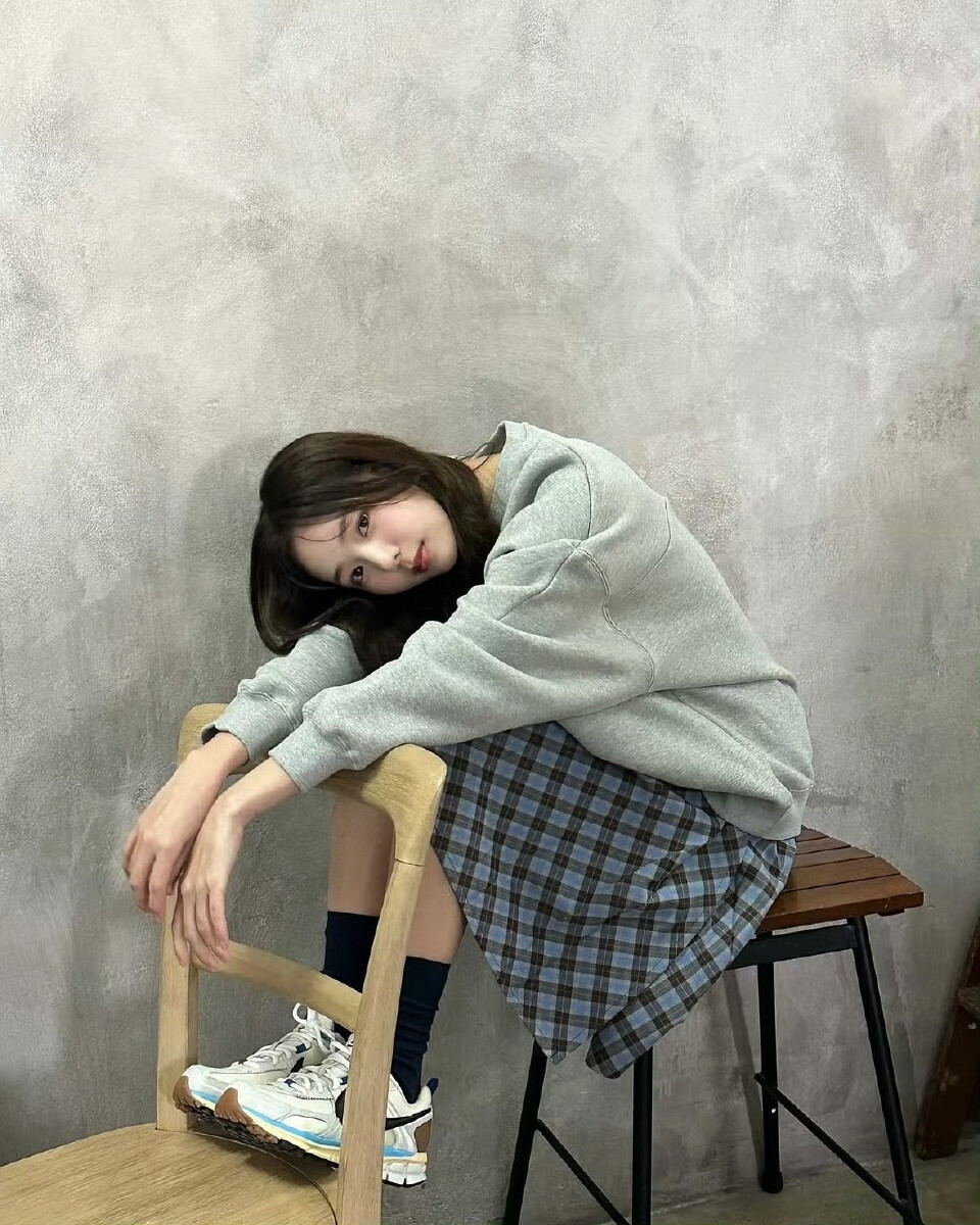 BY爱喝可乐的古娜小姐 韩国 蔡秀彬