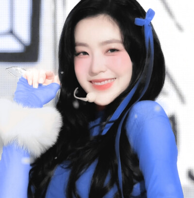 ✦ ˖° Eternal Thorn Lullaby ˖°✦
-永恒荆棘摇篮曲-