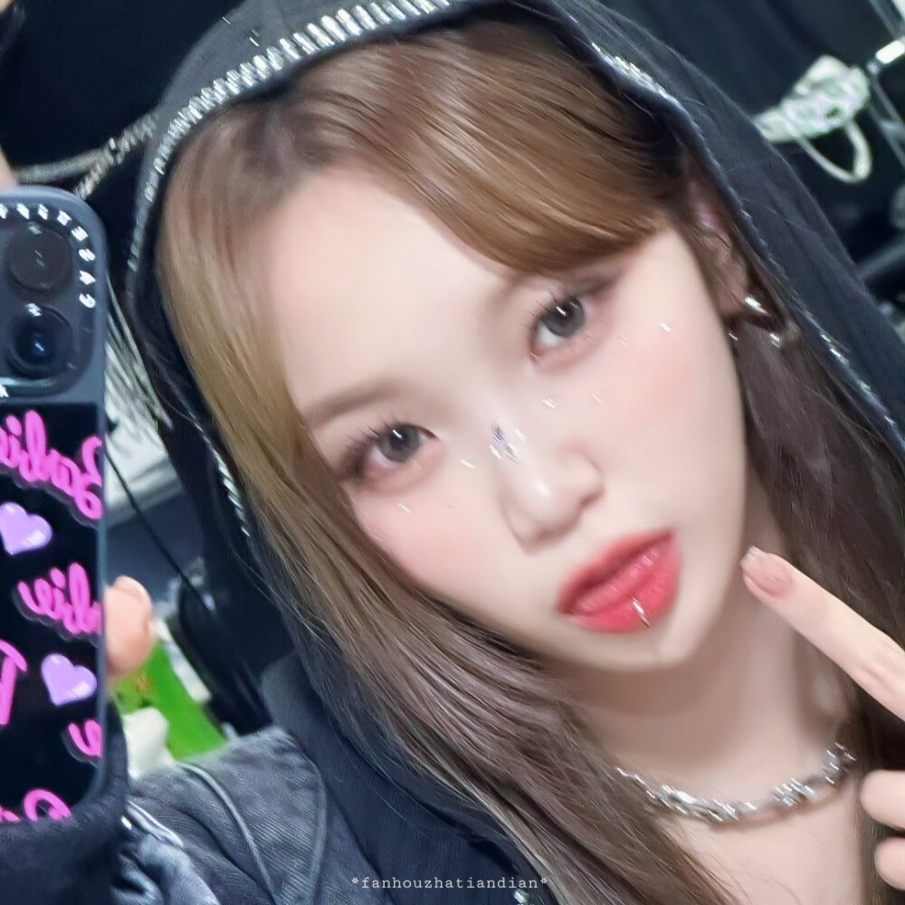 tlefirstᵀʰᵉ ᶠⁱʳˢᵗ ᵒⁿᵉ ᵒᵘᵗ ᵒᶠ ᵗʰᵉ ᵇⁱᵍ ʷⁱⁿᵈ ᶜᵃᵐᵉ ʰᵒᵐᵉ ʷⁱᵗʰ ᵐᵉ.