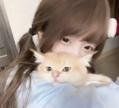 亲爱的 你可以把脆弱的一面展示给我 我不想听你说没事.