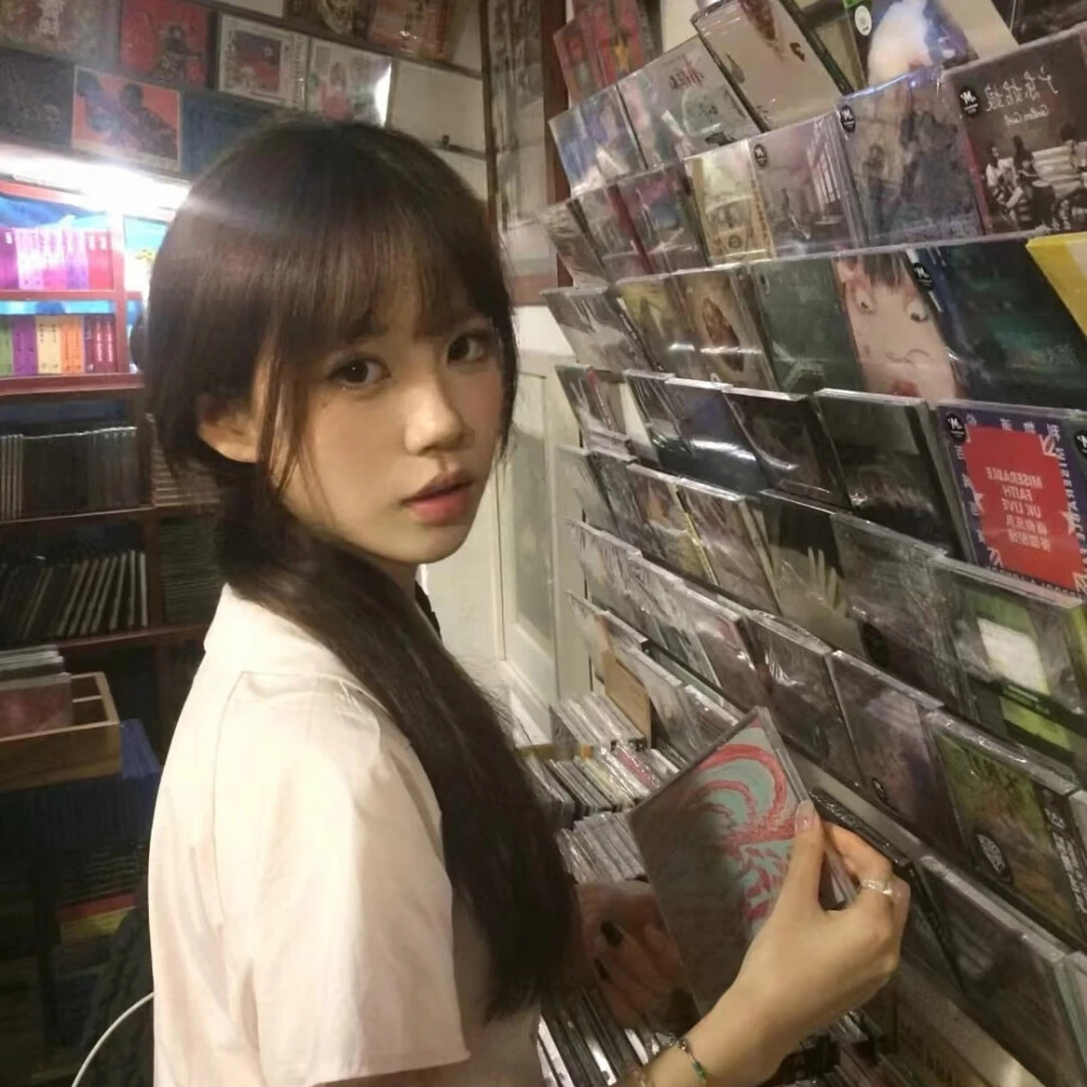 真人女头