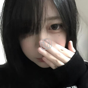 ：我想包容你的小任性 接纳你的坏脾气 被你欺负 被你黏住 被你侵占人生