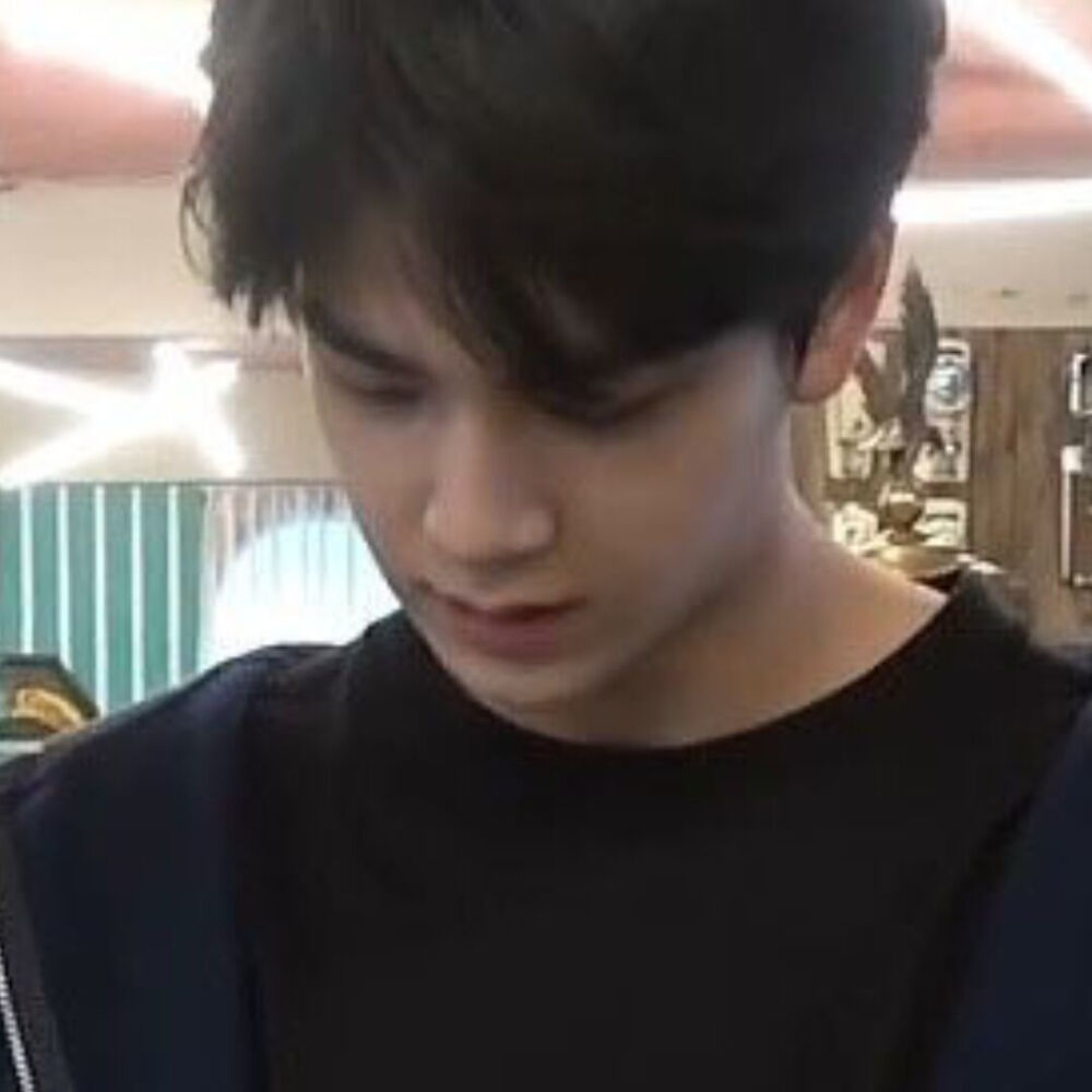 叔叔们我回来啦