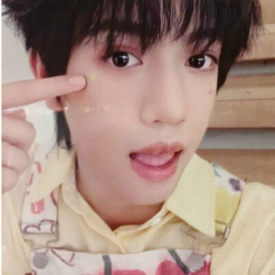 这只狗这么帅想干嘛？