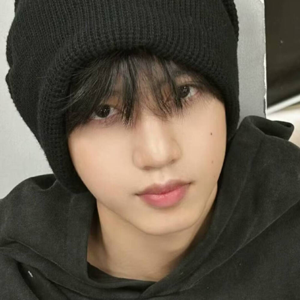 这只狗这么帅想干嘛？